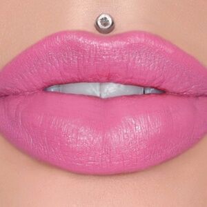 Jeffree Star Velvet Trap Lipstick – Holy Fashion | BRAND NEW & UNOPENED!